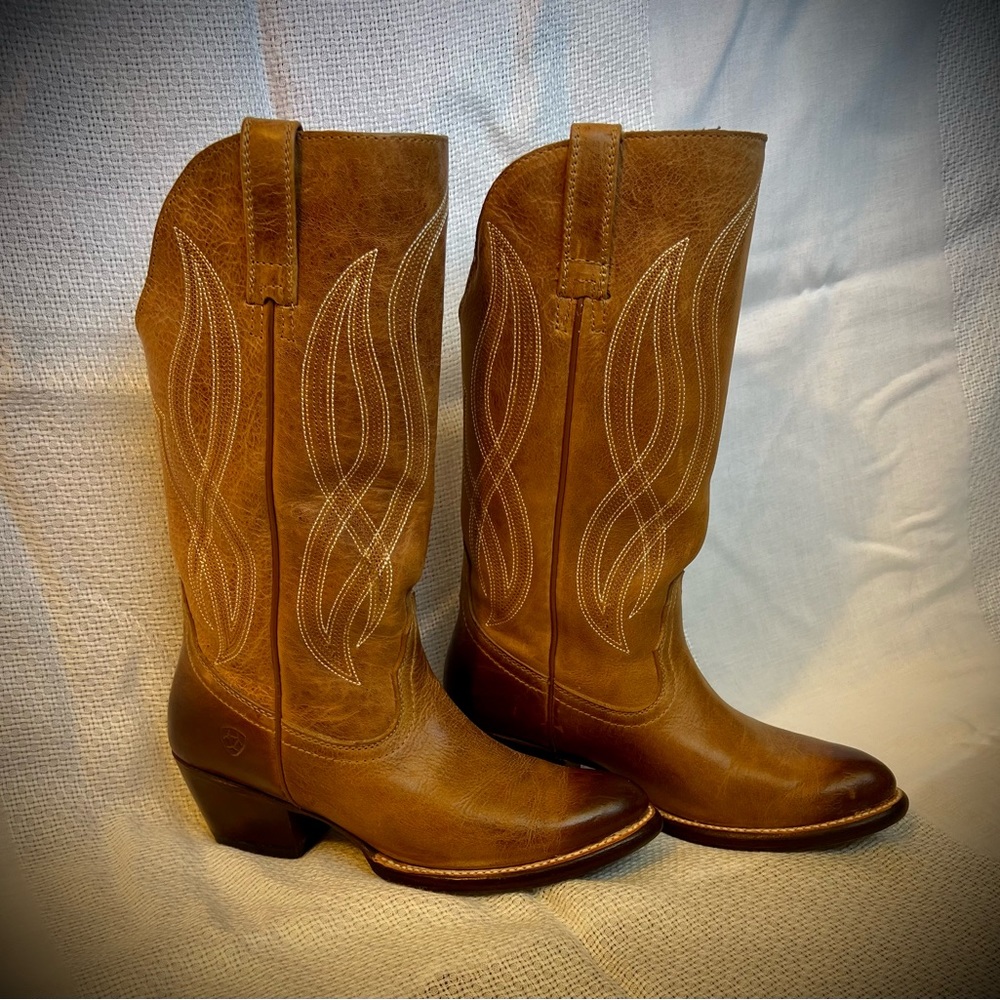 Ariat Western Dress / Fashion Boots